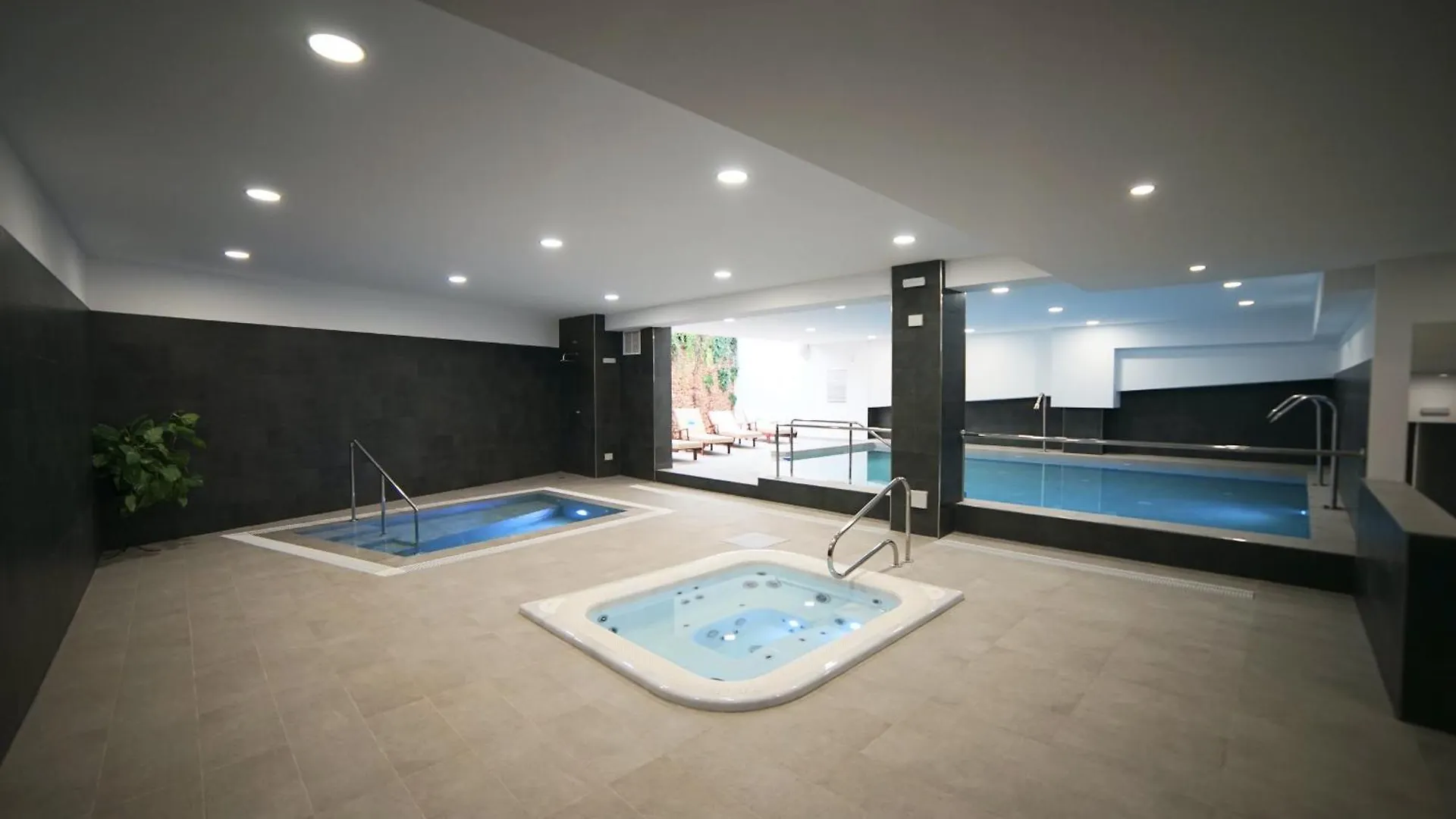 Apartamentos & Spa Torres De San Juan Nerja