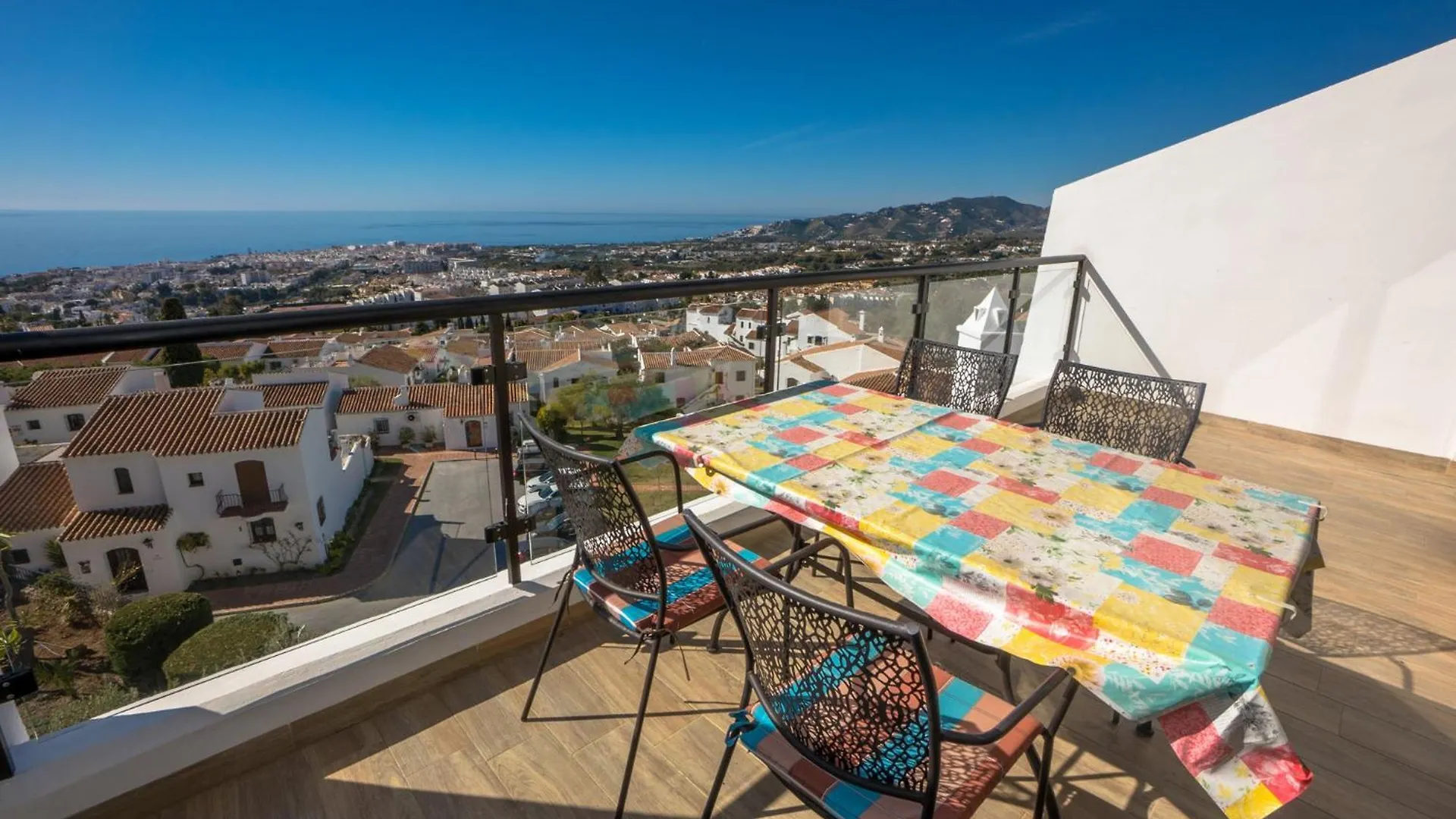 Apartamentos & Spa Torres De San Juan Nerja Apartment