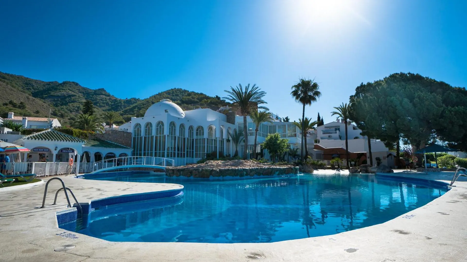 Apartamentos & Spa Torres De San Juan Nerja 0*,  Spain
