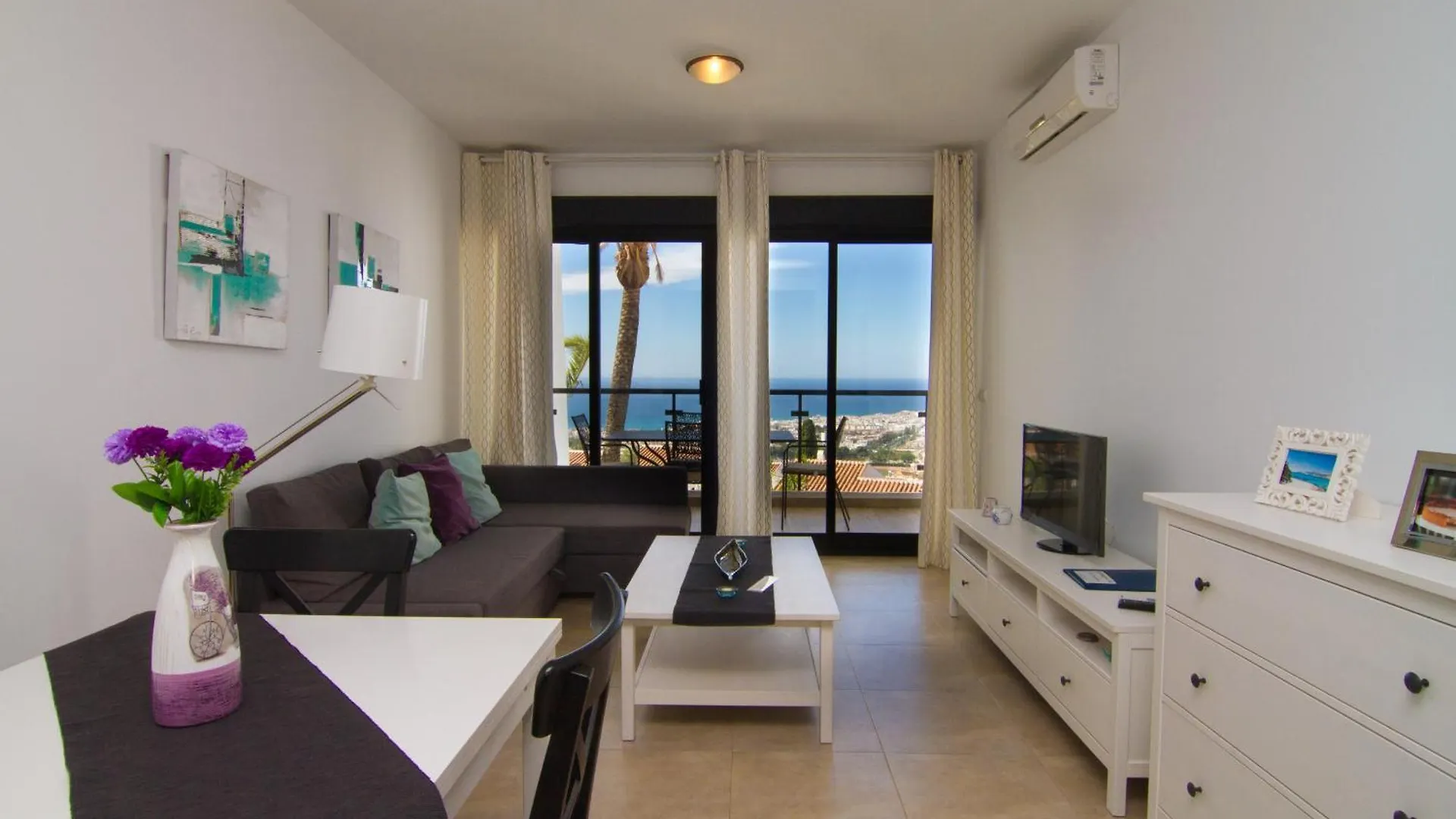 Apartamentos & Spa Torres De San Juan Nerja