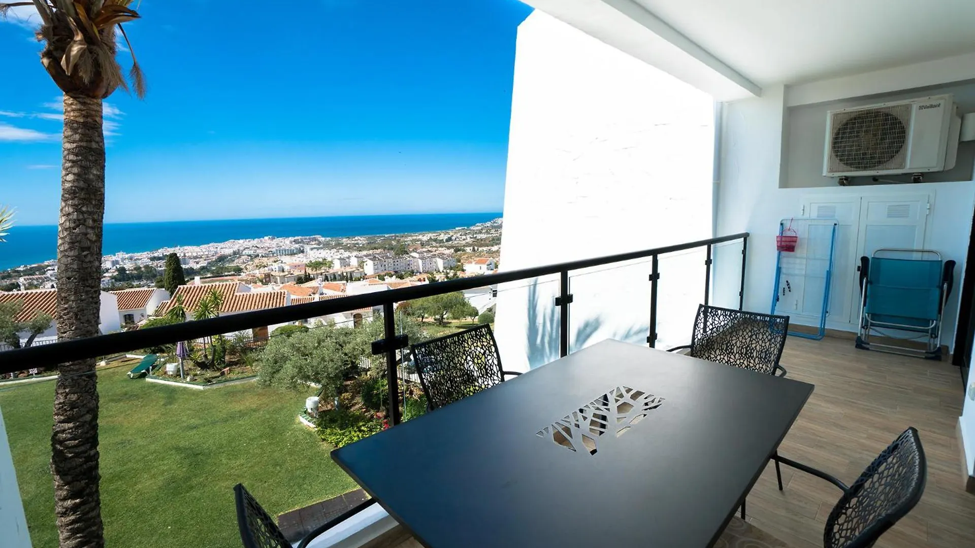 Apartamentos & Spa Torres De San Juan Nerja Spain