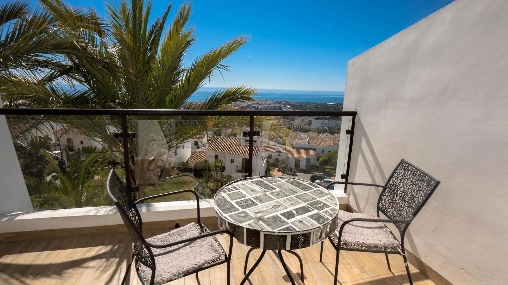 Apartamentos & Spa Torres De San Juan Nerja Appartement