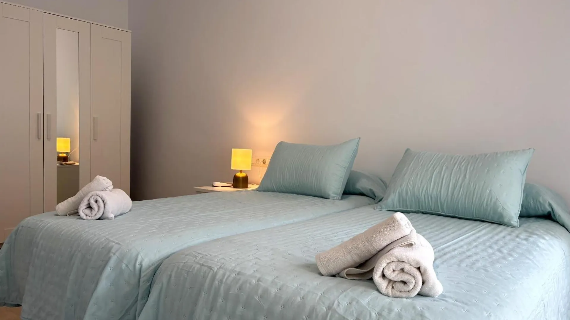 Apartamentos & Spa Torres De San Juan Nerja 0*,