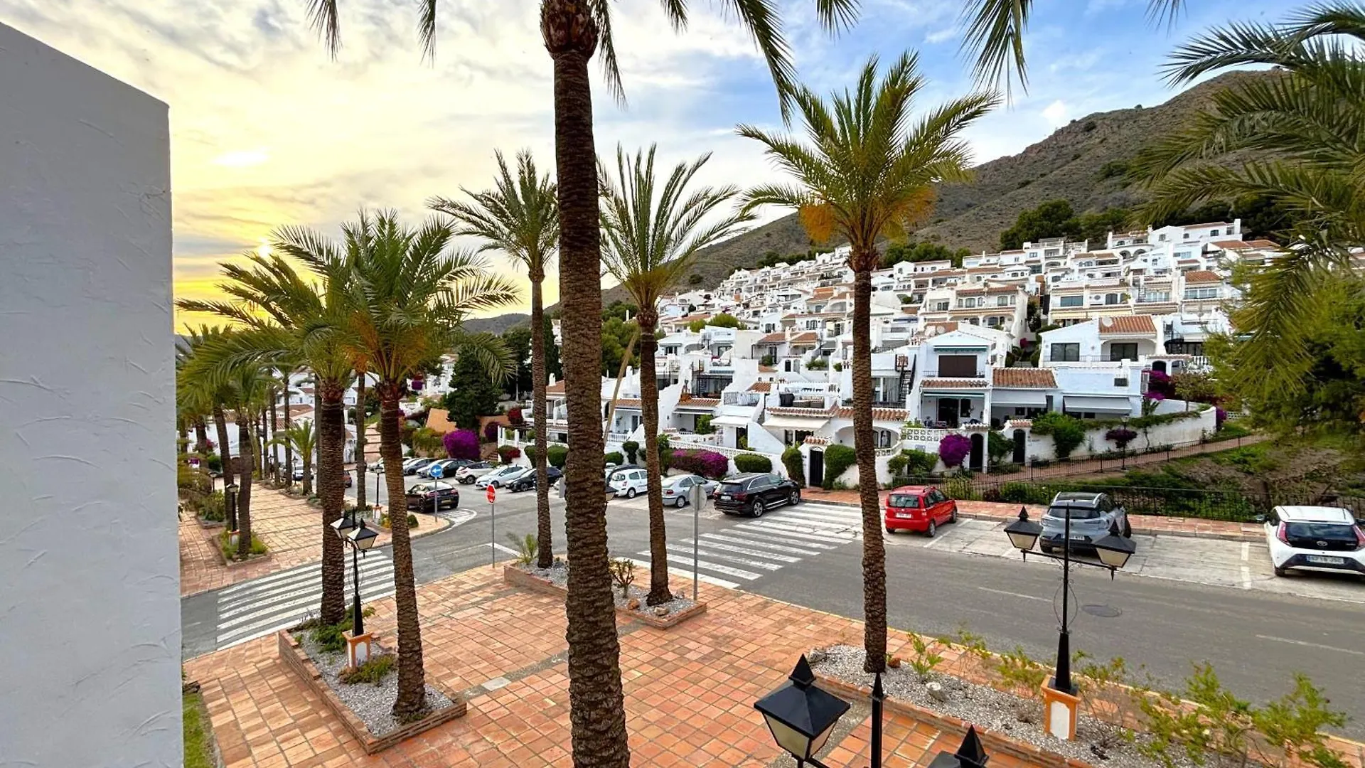 Apartamentos & Spa Torres De San Juan Nerja