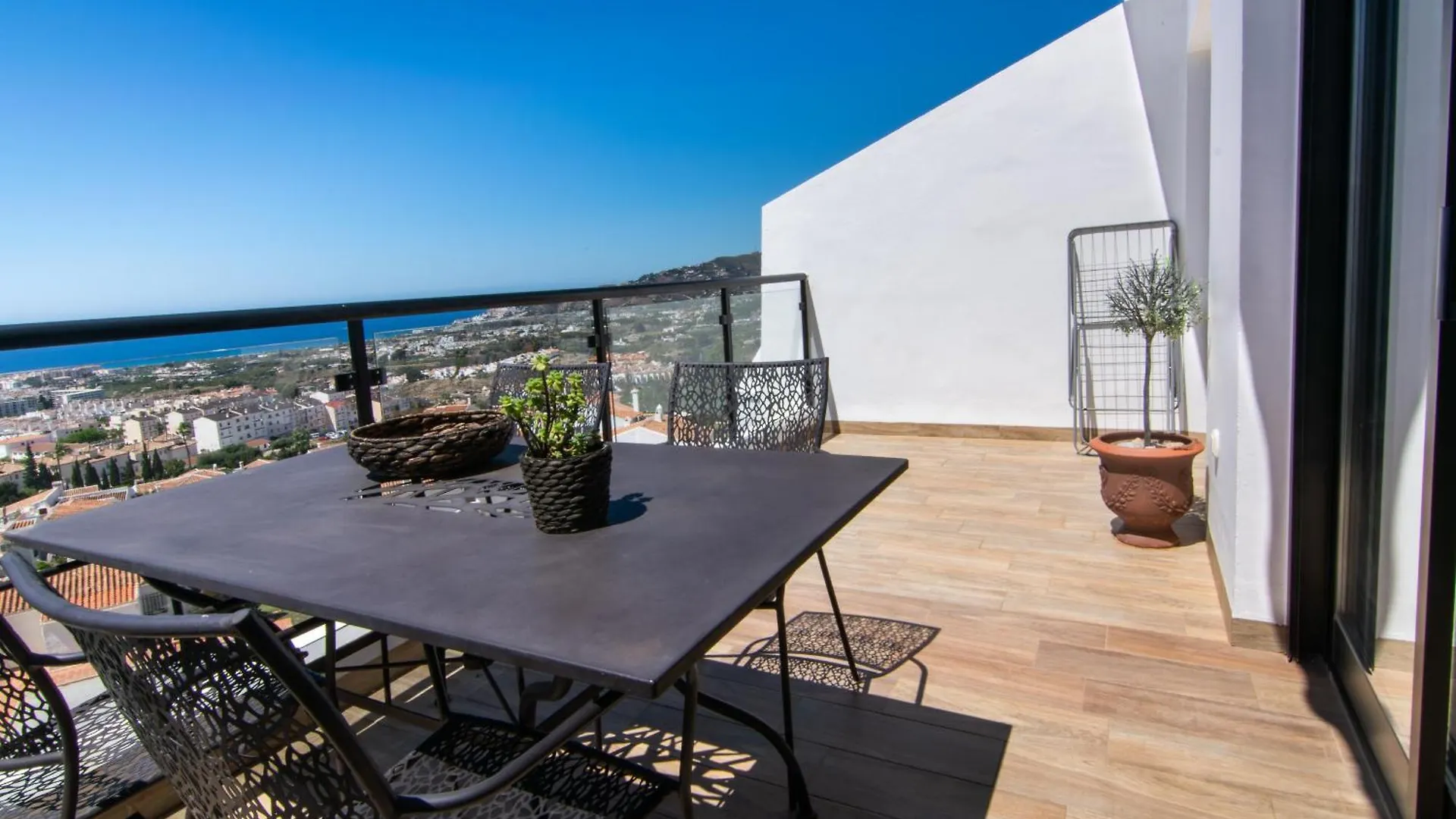 Apartment Apartamentos & Spa Torres De San Juan Nerja Spain