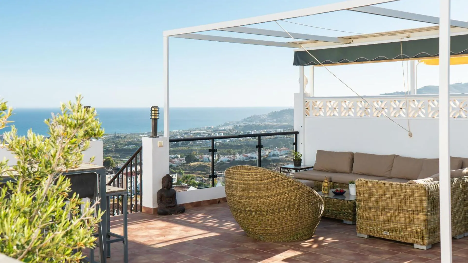 Apartamentos & Spa Torres De San Juan Nerja 0*,