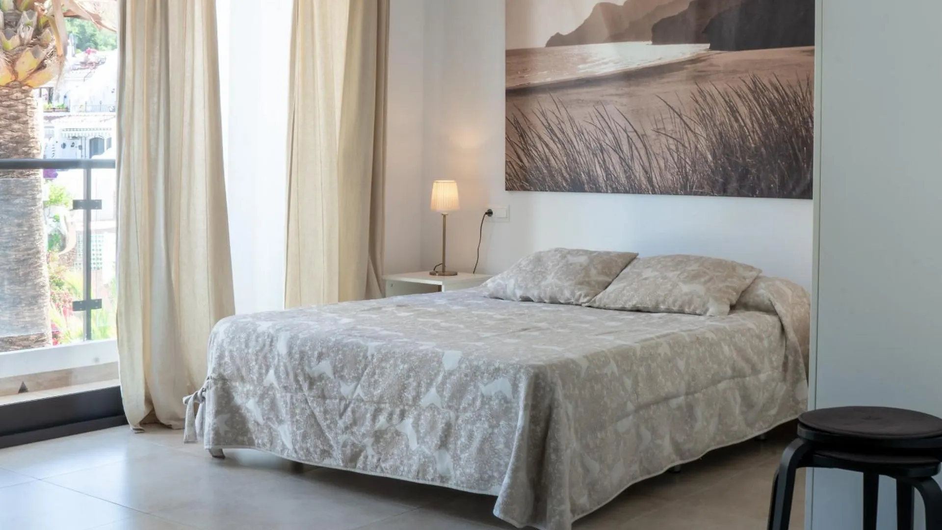 Apartamentos & Spa Torres De San Juan Nerja